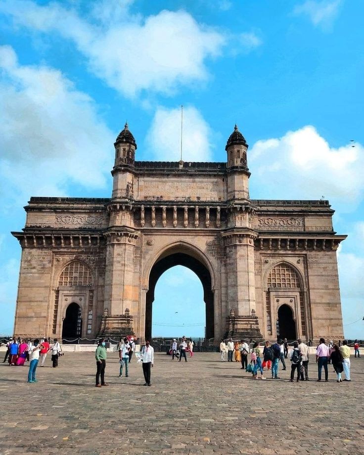 Gateway of India – Iconic Mumbai Landmark